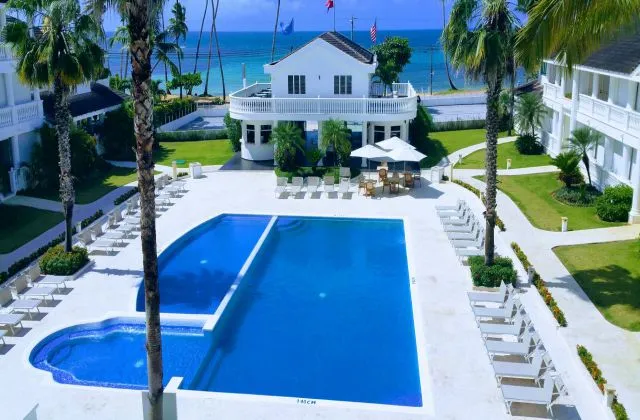 Hotel Albachiara pool