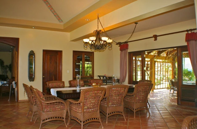 Villa Castellamonte Cabrera Dinning Room