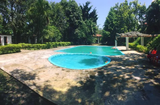 Rancho Cocodrilo Bonao pool 1