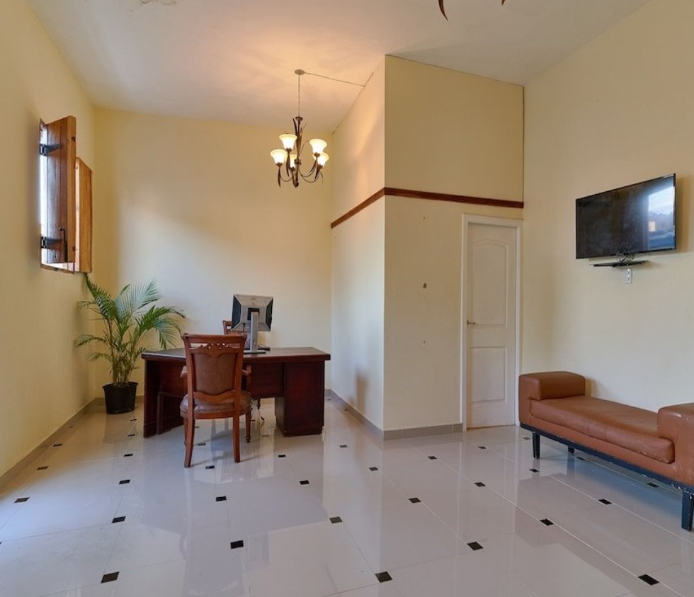 Hotel Cornelio Santo Domingo Reception