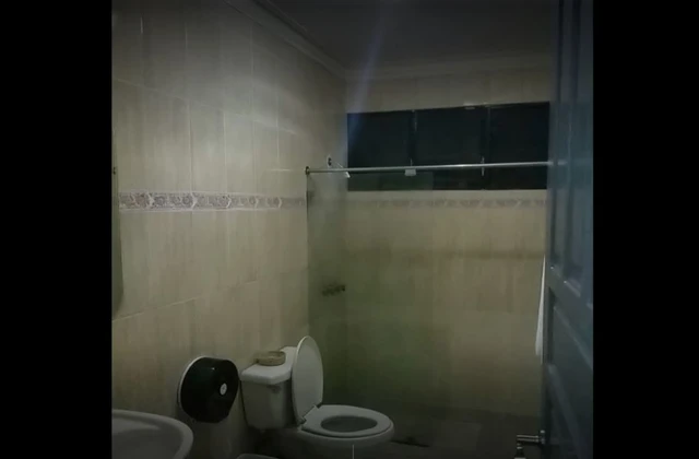 Cabana Ethics Santiago Bathroom