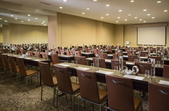 Renaissance Jaragua Hotel Casino meeting room