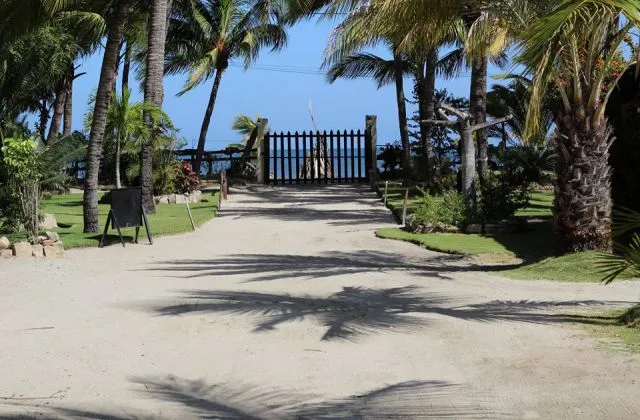 Hotel Jardines Monte Cristi Dominican Republic access beach