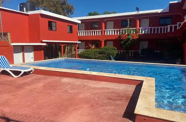 Hotel Villa Kiky Pool 2