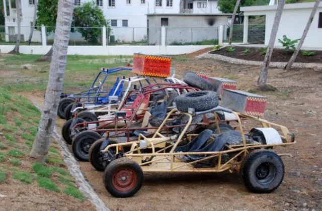 Hotel Limon Miches excursion buggy