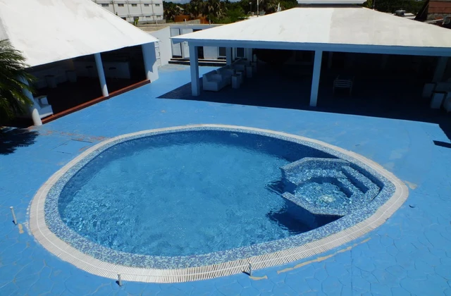 Hotel Maracas Punta Cana Pool 1
