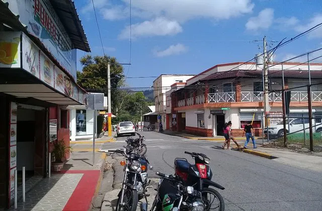 Hostel Quintonido Jarabacoa Calle Duarte