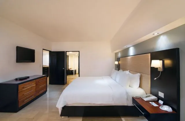 Hotel Radisson Santo Domingo suite room