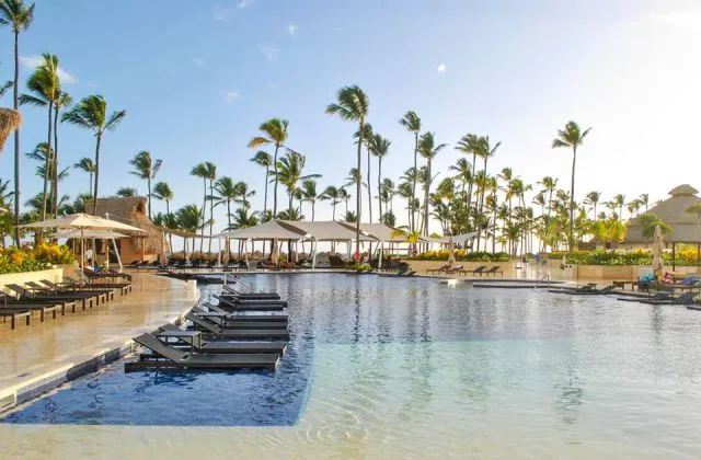 Hotel Royalton Punta Cana swimming pool