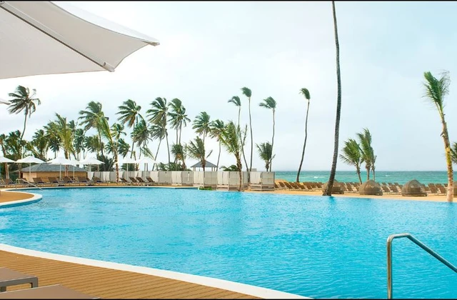 Sensatori Resort Punta Cana Pool 1