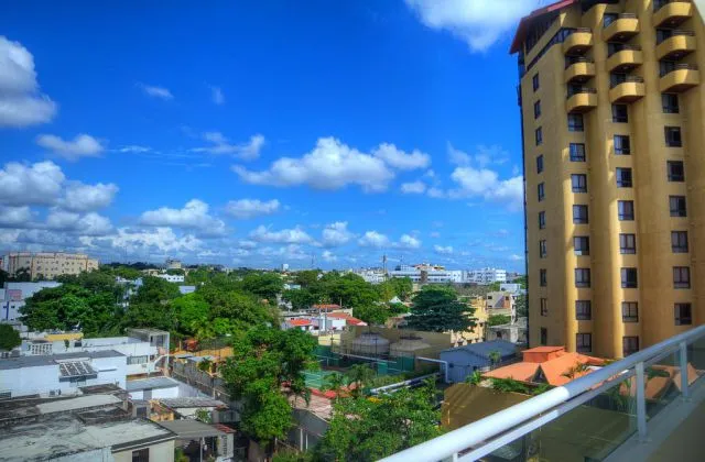 Shakey Santo Domingo apartment vue