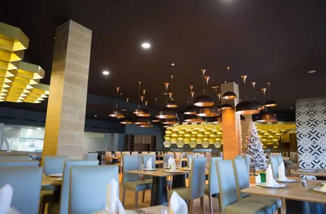 Sirenis Punta Cana Resort restaurant brasil