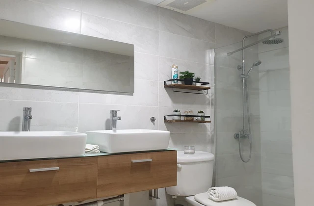 Tanama Lodge Cap Cana Apartment Bathroom