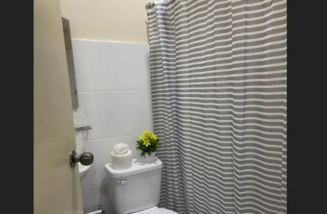 Hotel Vbermor Room Bathroom