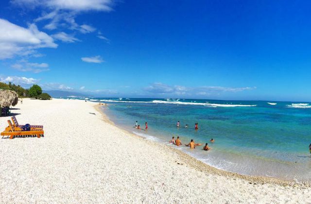 Playa Quemaito Barahona Dominican Republic