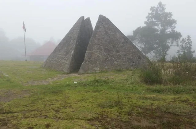 Piramides Valle Nuevo Constanza 1
