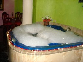 Horus Suite Jacuzzi Horus Suite Jacuzzi